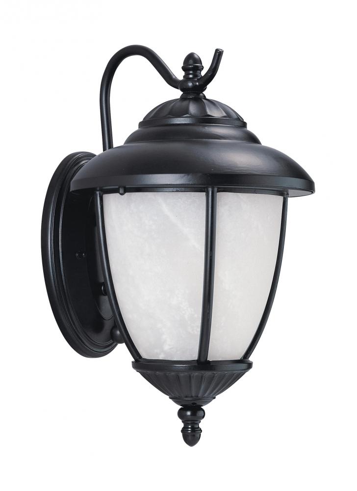 Yorktown transitional 1-light LED outdoor exterior medium wall lantern sconce in black finish with s